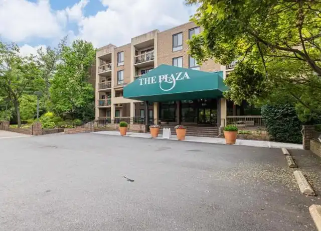 Property at 801 N Howard St, Alexandria, VA, 22304, 2 beds, 2 baths, [object Object]