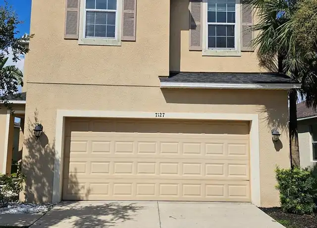 Property at 7127 Nightshade Dr, Riverview, FL, 33578, 4 beds, 2.5 baths, [object Object]