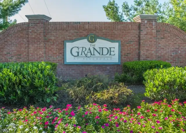 Property at 6203 Brookhaven Ct #6203, Riverdale, NJ, 07457, 1 bed, 1 bath, [object Object]