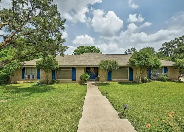 Property at 307 Stonewall Ln, Austin, TX, 78746, 1 bed, 1 bath, [object Object]