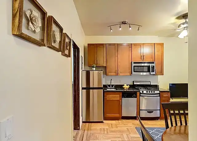 Property at 26 Broadway Ter Unit 22, New York, NY, 10040, 2 beds, 1 bath, [object Object]