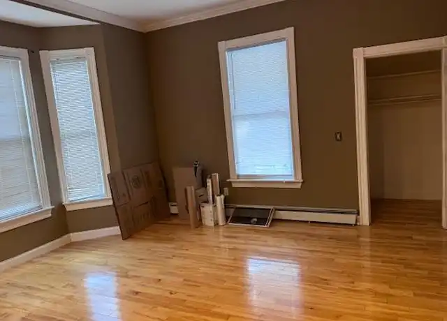 Property at 10 Pearl St, Somerville, MA, 02145, 2 beds, 1 bath, [object Object]