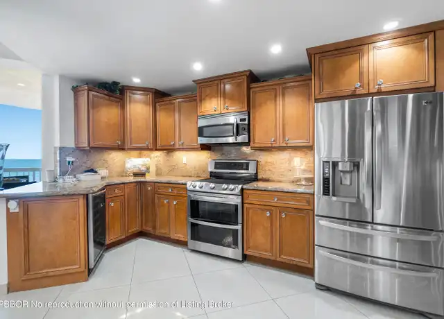 Property at 3300 S Ocean Blvd Unit 405N, Palm Beach, FL, 33480, 3 beds, 2.5 baths, [object Object]