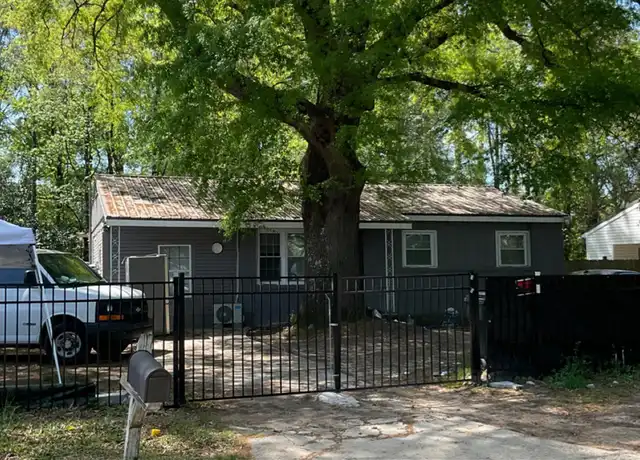 Property at 306 Kingsbury Cir, Warner Robins, GA, 31088, 4 beds, 1 bath, [object Object]