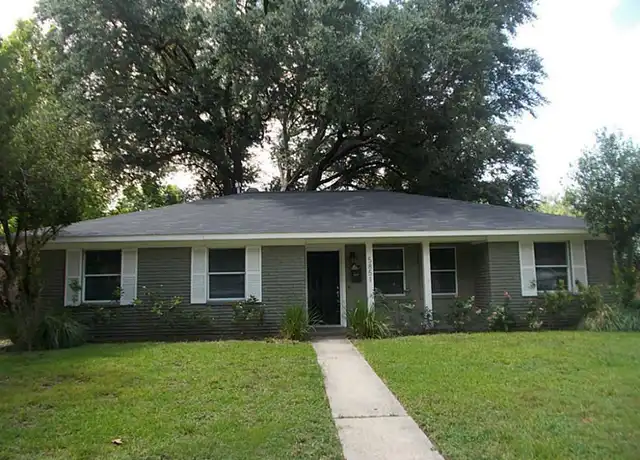 Property at 5851 Effingham Dr, Houston, TX, 77035, 3 beds, 2 baths, [object Object]