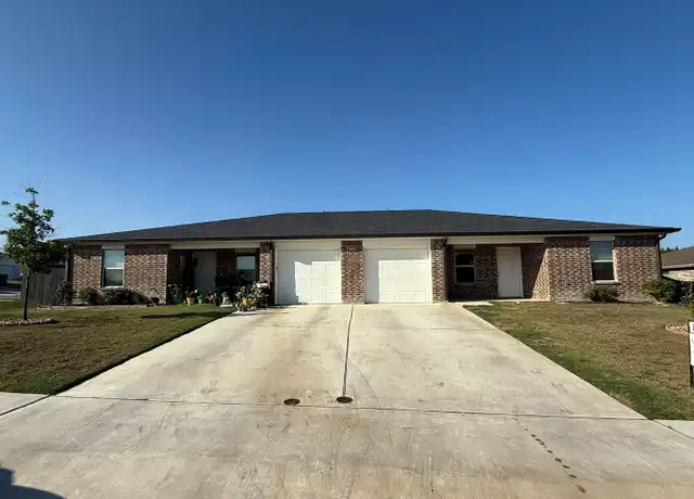 Property at 1801 Emma Naylor Ct Unit B, Harker Heights, TX, 76548, 3 beds, 2 baths, [object Object]