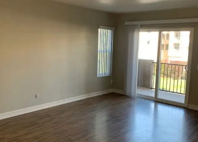 Property at 298 Eddie Dr Unit 1, Vista, CA, 92083, 2 beds, 1.5 baths, [object Object]
