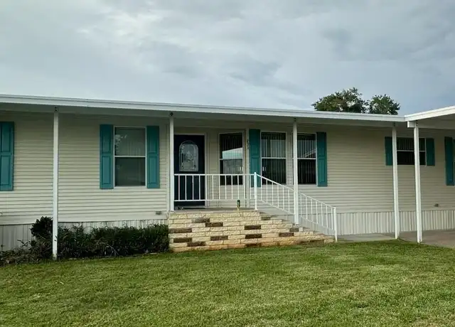 Property at 2055 S Floral Ave #233, Bartow, FL, 33830, 2 beds, 2.5 baths, [object Object]