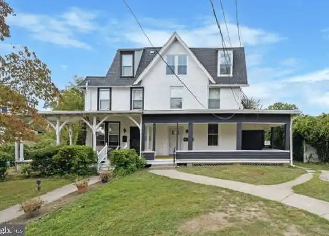 Property at 9 W Hinckley Ave Unit 3, Ridley Park, PA, 19078, 1 bed, 1 bath, [object Object]