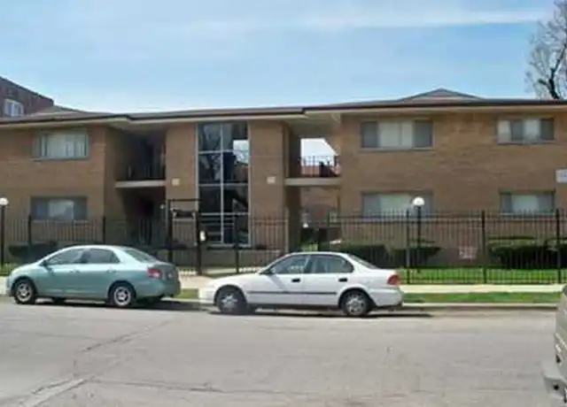 Property at 7520 S Coles Ave, Chicago, IL, 60649, 1-2 bed, 1 bath, [object Object]