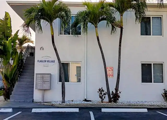Property at 711 NE 2nd Ave Unit 203, Fort Lauderdale, FL, 33304, 2 beds, 1 bath, [object Object]