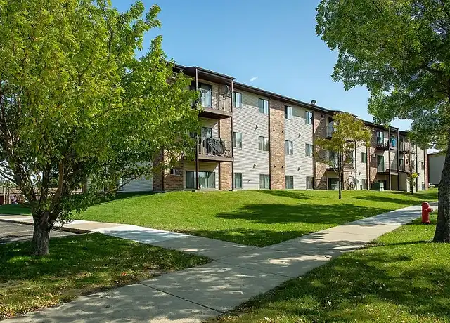 Property at Century East Apartments - 2909 Ohio St, Bismarck, ND, 58503, 2-3 beds, 1 bath, [object Object]