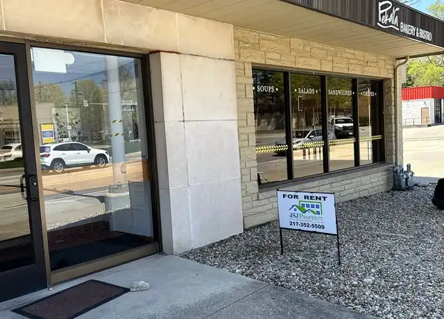 Property at 811 W Springfield Ave Unit B, Champaign, IL, 61820, 2 beds, 1 bath, [object Object]