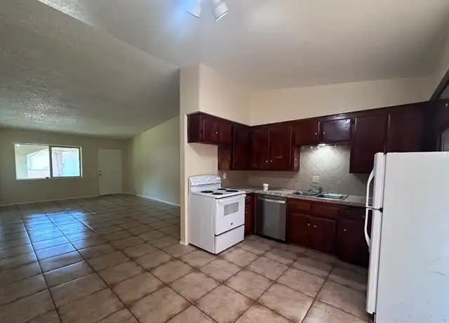 Property at 4150 N Fremont Ave Unit BU4150-B, Tucson, AZ, 85719, 3 beds, 1.5 baths, [object Object]