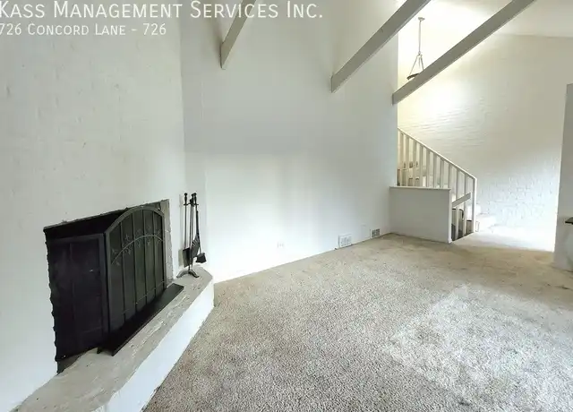 Property at 726 Concord Ln Unit 726, Barrington, IL, 60010, 3 beds, 1.5 baths, [object Object]