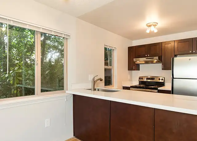 Property at 3641 Evanston Ave N Apt 201, Seattle, WA, 98103, 1 bed, 1 bath, [object Object]