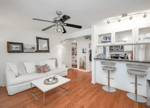 Property at 1510 W 6th St Apt 107, Austin, TX, 78703, 1 bed, 1 bath, [object Object]