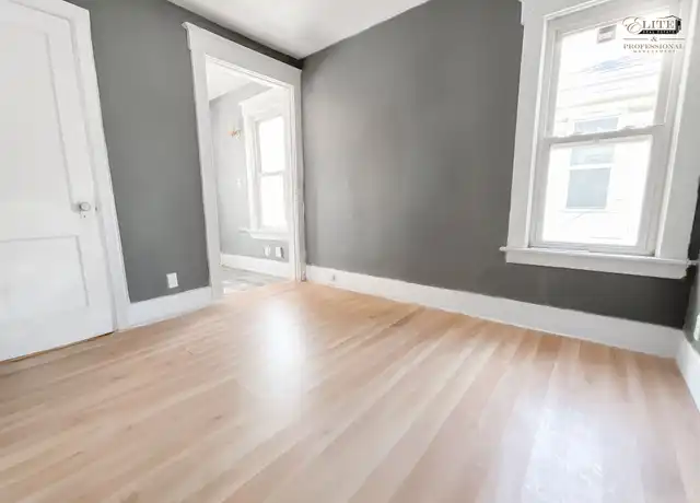 Property at 301 Smith Ave, Lansing, MI, 48910, 0 beds, 1 bath, [object Object]