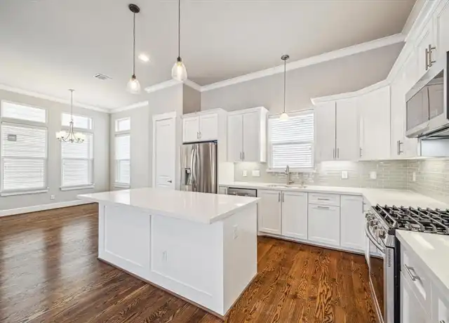 Property at 880 Wakefield Dr Unit C, Houston, TX, 77018, 3 beds, 3.5 baths, [object Object]