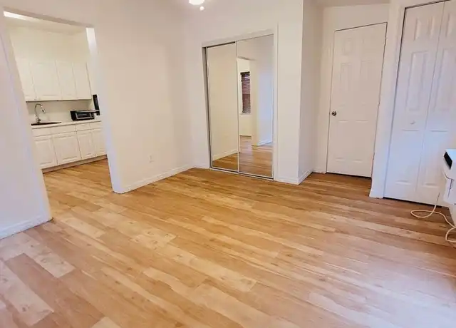 Property at 410 E Livingston St #2, Orlando, FL, 32803, 1 bed, 1 bath, [object Object]