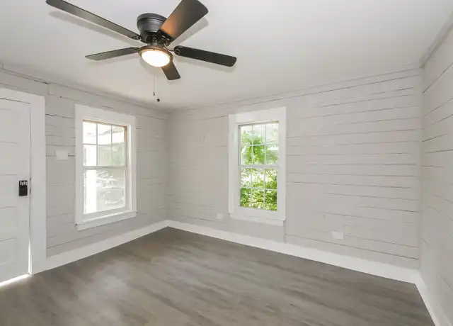 Property at 304 N 4th St, Griffin, GA, 30223, 1 bed, 1 bath, [object Object]