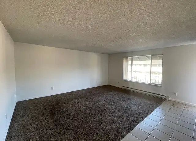 Property at Dry Creek Apartments - 944 33rd Ave, Longview, WA, 98632, 2 beds, 1 bath, [object Object]