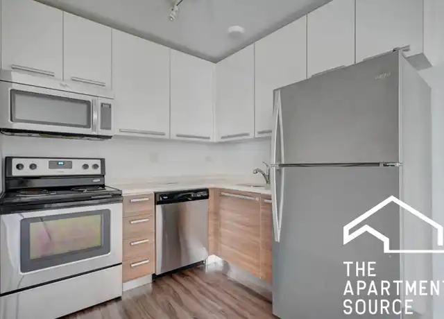 Property at 925 W Carmen Ave Unit 3B, Chicago, IL, 60640, 1 bed, 1 bath, [object Object]