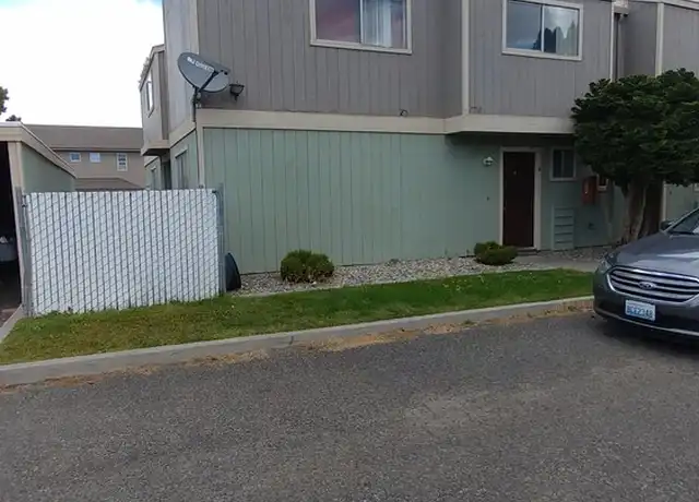 Property at 325 N Fillmore St Unit -4, Kennewick, WA, 99336, 2 beds, 1.5 baths, [object Object]