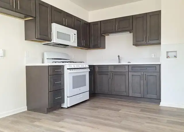 Property at 4942 Clairemont Dr Unit CD-4942, San Diego, CA, 92117, 2 beds, 1 bath, [object Object]