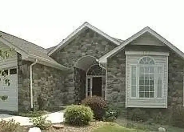 Property at 1524 Oriole Dr, Blacksburg, VA, 24060, 3 beds, 2 baths, [object Object]