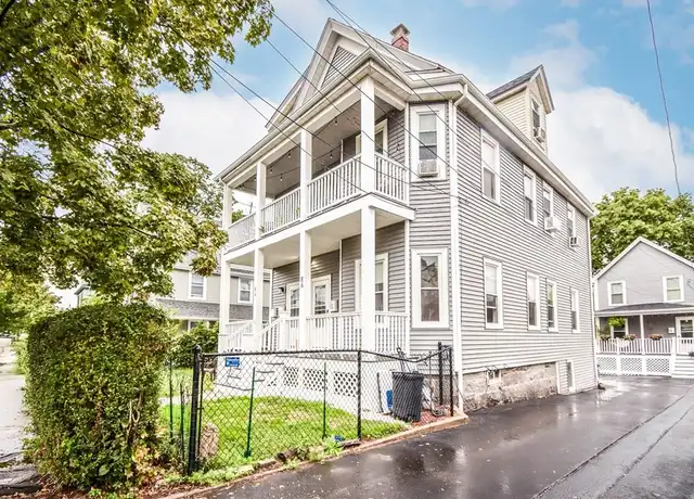 Property at 86 Edwards St Unit 86, Quincy, MA, 02169, 3 beds, 2 baths, [object Object]