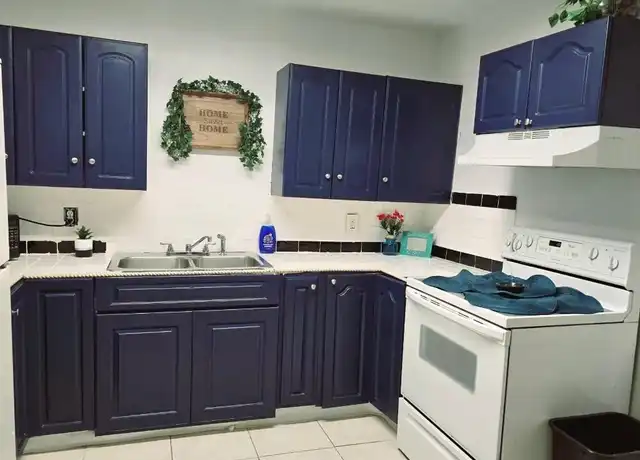 Property at 1714 N 17th St, Fort Pierce, FL, 34950, 3 beds, 1 bath, [object Object]