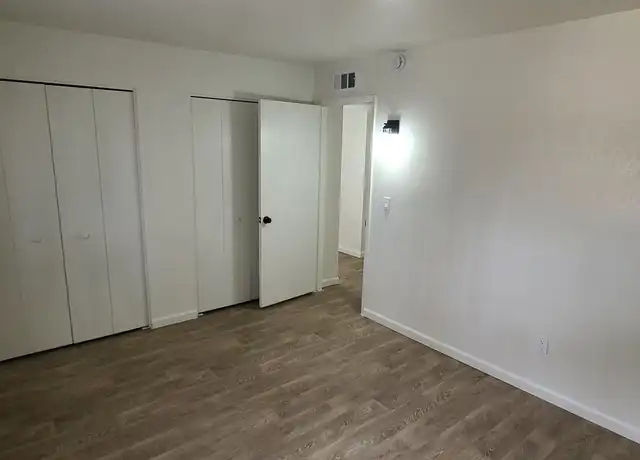 Property at 201 E Yavapai Rd Unit YAV215, Tucson, AZ, 85705, 2 beds, 1 bath, [object Object]