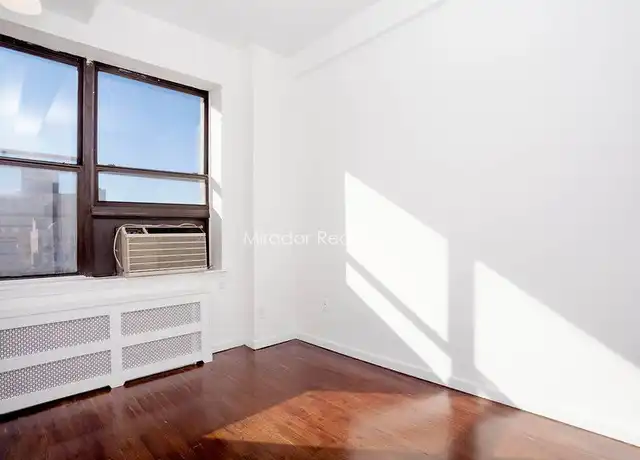 Property at 43 W 16th St Unit 9A, New York, NY, 10011, 1 bed, 1 bath, [object Object]