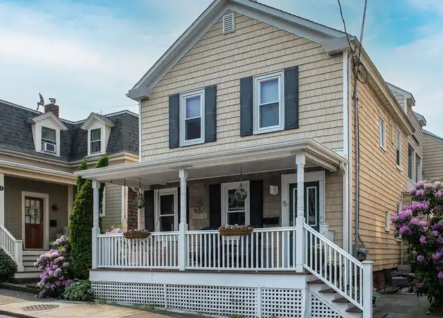 Property at 5 Howard St Unit 2, Newport, RI, 02840, 1 bed, 1 bath, [object Object]