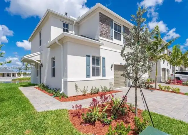 Property at 807 SE 19th St, Homestead, FL, 33034, 4 beds, 3 baths, [object Object]