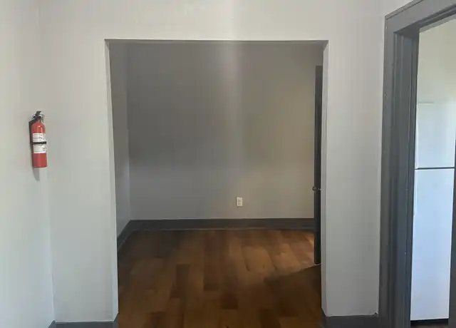 Property at 804 N Lancaster Ave Unit 3, Dallas, TX, 75203, 1 bed, 1 bath, [object Object]