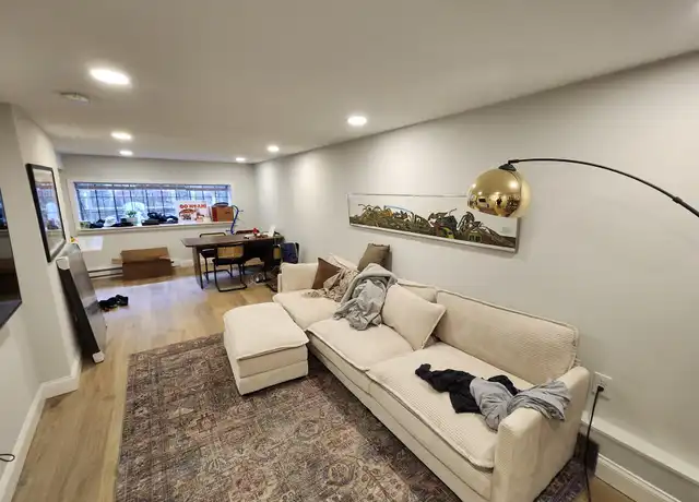 Property at 88 W Cedar St Unit 1, Boston, MA, 02114, 1 bed, 1 bath, [object Object]