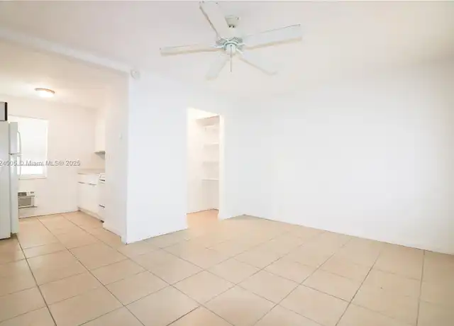 Property at 716 NE 8th St Unit 4, Hallandale Beach, FL, 33009, 0 beds, 1 bath, [object Object]
