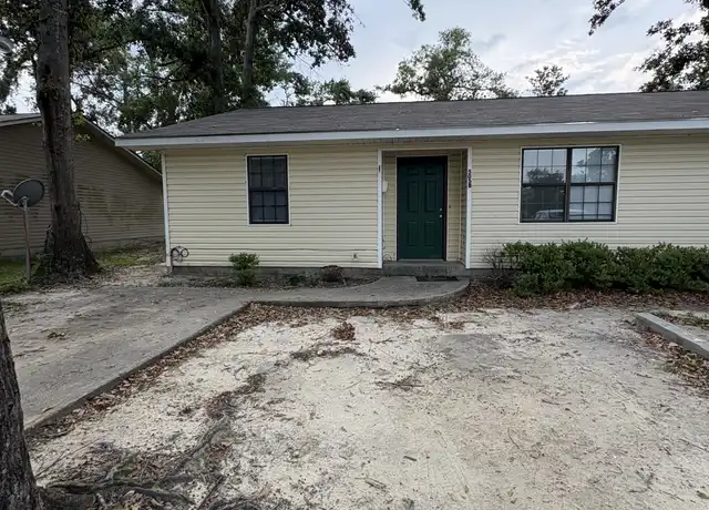 Property at 505 Green St Unit B, Vidalia, GA, 30474, 2 beds, 1 bath, [object Object]