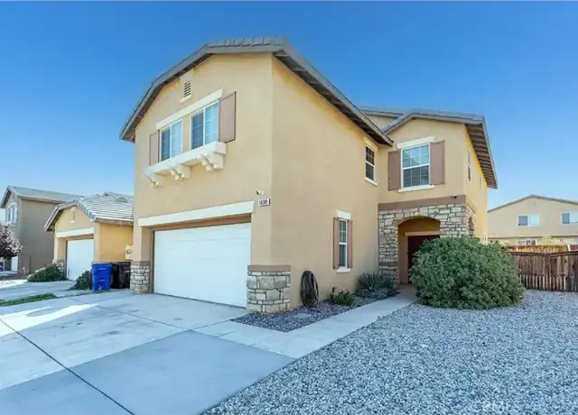 Property at 14389 Moon Valley St, Victorville, CA, 92394, 7 beds, 3 baths, [object Object]