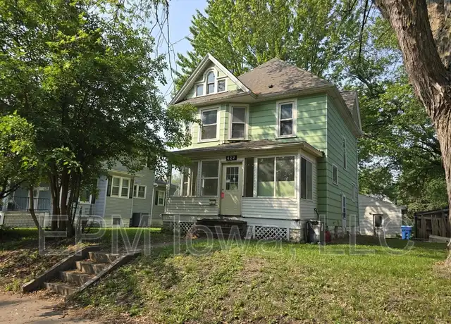 Property at 422 Baltimore St, Waterloo, IA, 50701, 4 beds, 2 baths, [object Object]