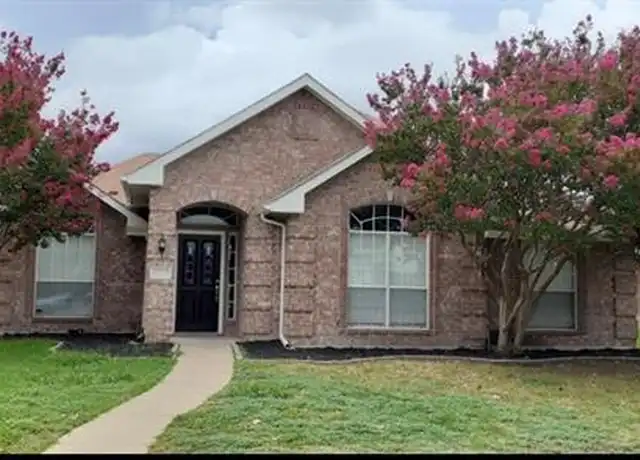 Property at 8001 Kings Ridge Rd, Frisco, TX, 75035, 3 beds, 2 baths, [object Object]