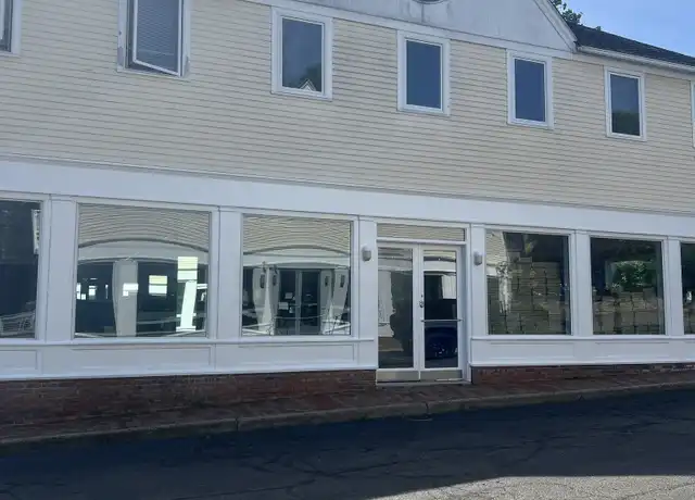 Property at 170 Post Rd W Unit C2, Westport, CT, 06880, 1 bed, 1 bath, [object Object]