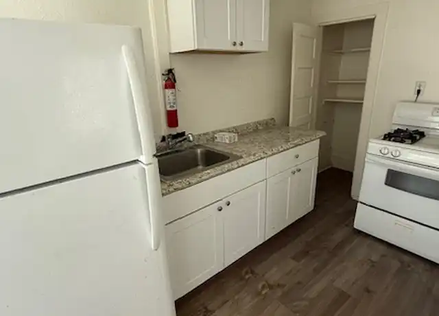 Property at 1218 Barton St Unit 5, Corpus Christi, TX, 78418, 1 bed, 1 bath, [object Object]