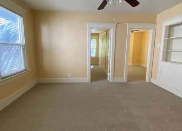 Property at 721 17th Ave Unit 202, Seattle, WA, 98122, 2 beds, 1 bath, [object Object]
