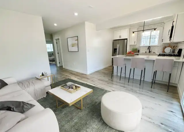 Property at 12759 Matteson Ave Unit 2, Los Angeles, CA, 90066, 2 beds, 1 bath, [object Object]