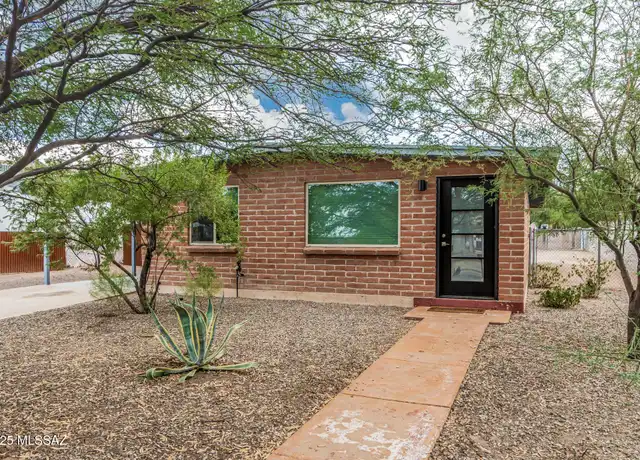 Property at 516 E Linden St, Tucson, AZ, 85705, 3 beds, 2 baths, [object Object]