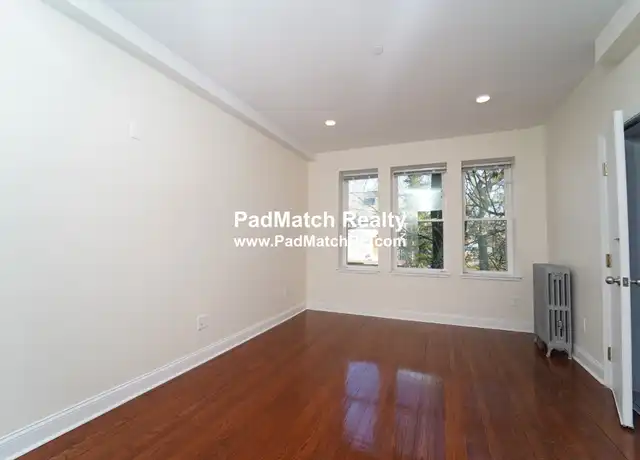Property at 123 Sutherland Rd Unit E, Brighton, MA, 02135, 1 bed, 1 bath, [object Object]
