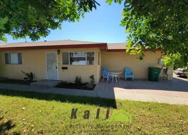 Property at 3814 Jefferson St, Carlsbad, CA, 92008, 2 beds, 1 bath, [object Object]